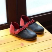 8613温州童鞋批发真皮奶奶鞋女童公主鞋软底豆豆鞋单鞋潮一件代