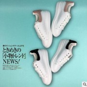 女鞋秋季新款运动鞋真皮韩版麦昆小白鞋女学生厚底松糕休闲跑步鞋